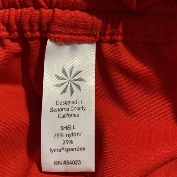 🔥Athleta Top - Picture 3 of 4